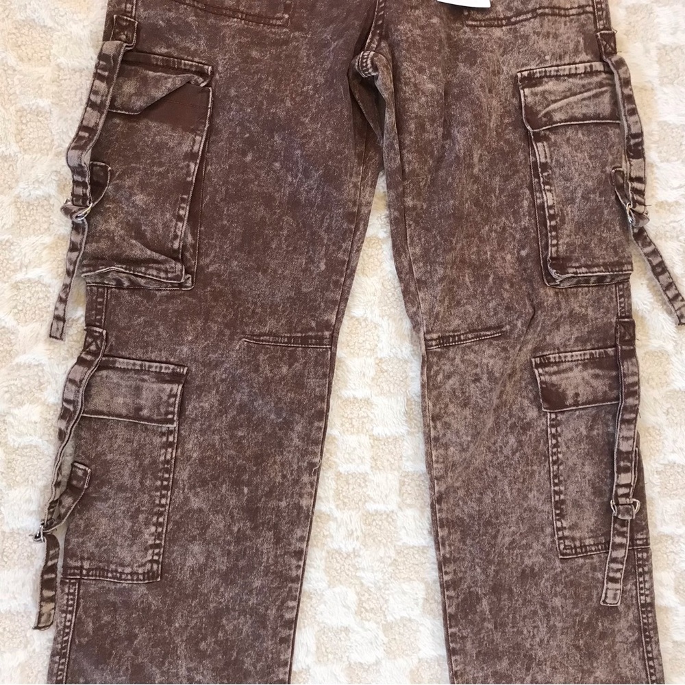 Disclosure NWOT Cargo Light Brown Wide Leg Jeans - Picture 5 of 8